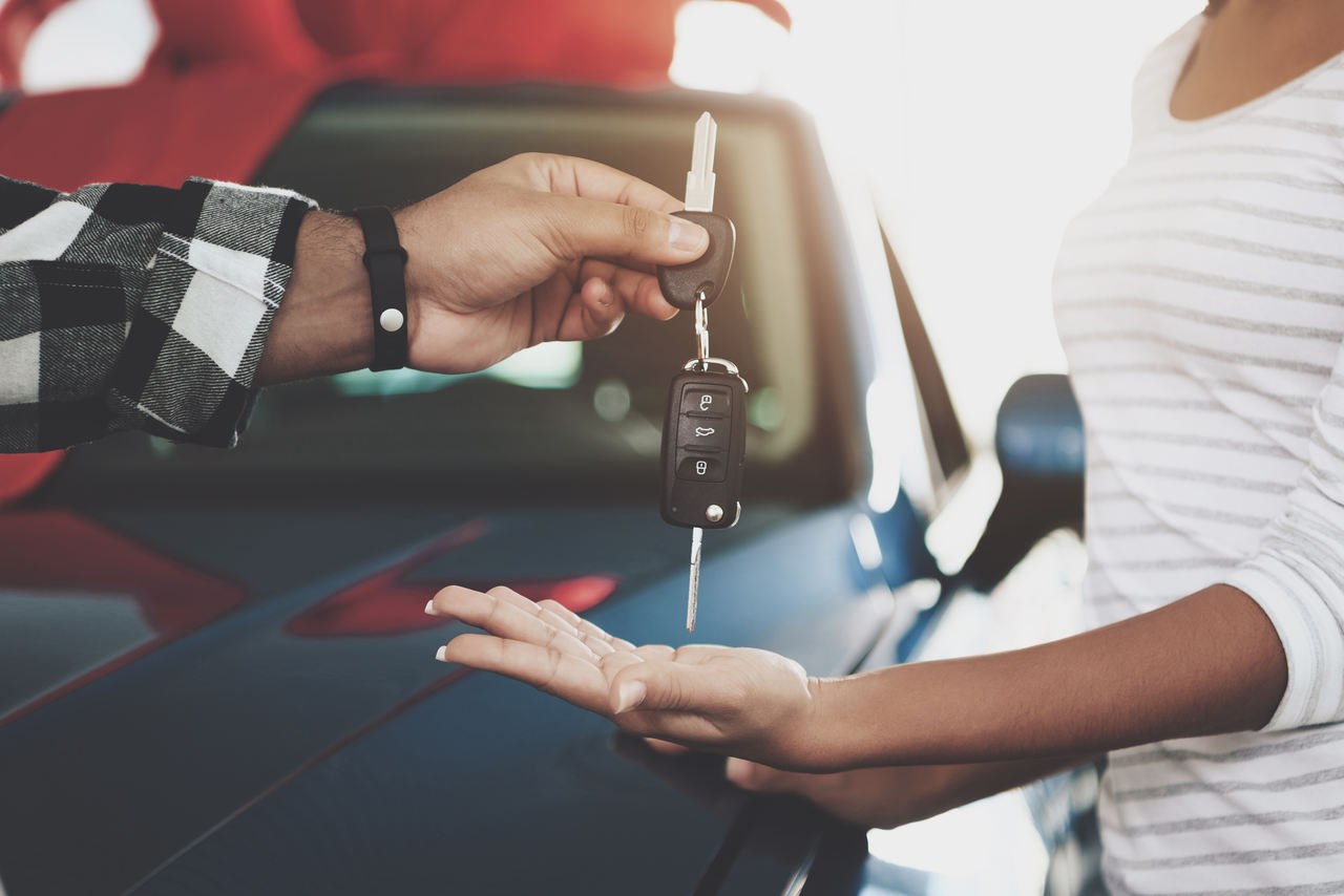 Como vender seu carro pela internet do jeito mais rápido