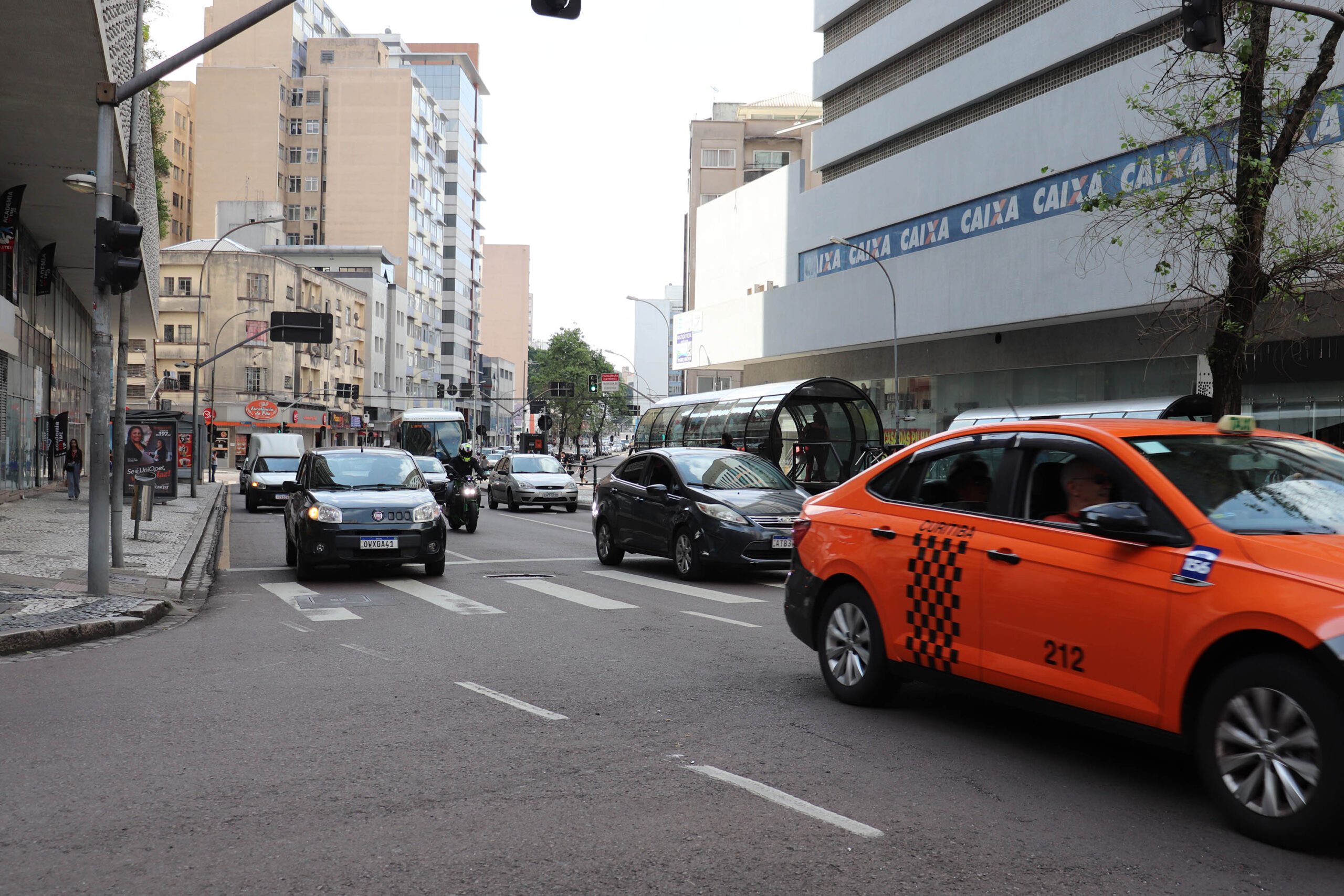 curitiba-carros-Gabriely Smek-Sefaz-PR