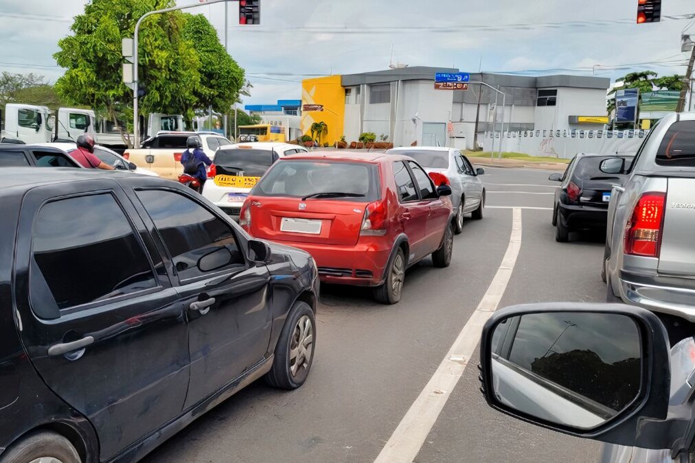 Veículos em trânsito em Roraima. Foto: Secom